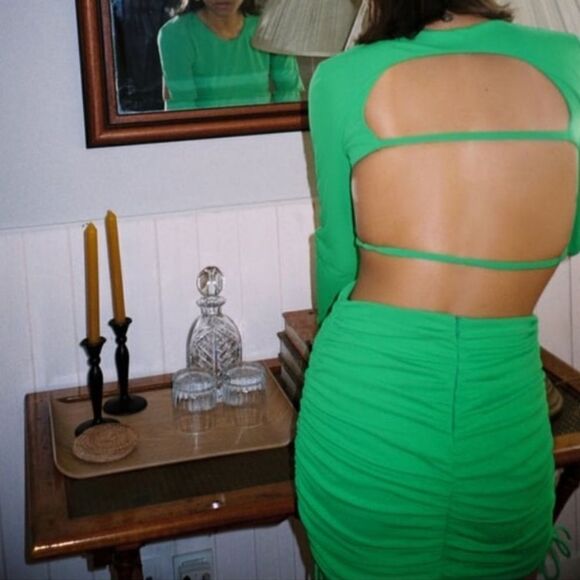 Zara cropped long sleeve ruched mini skirt set - Picture 2 of 5